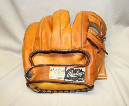Bill Doak Rawlings H Black Tag Back